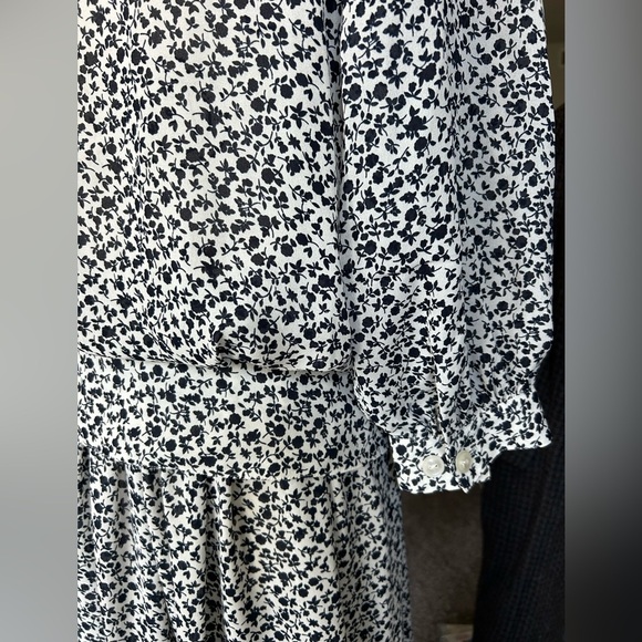 Josephine Vintage 80s Two Piece Floral Skirt Set Blouse size 10/Skirt Size 8 - Picture 3 of 16